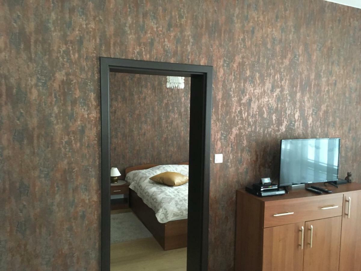 Apartments Monty โปดไฮสกา ภายนอก รูปภาพ