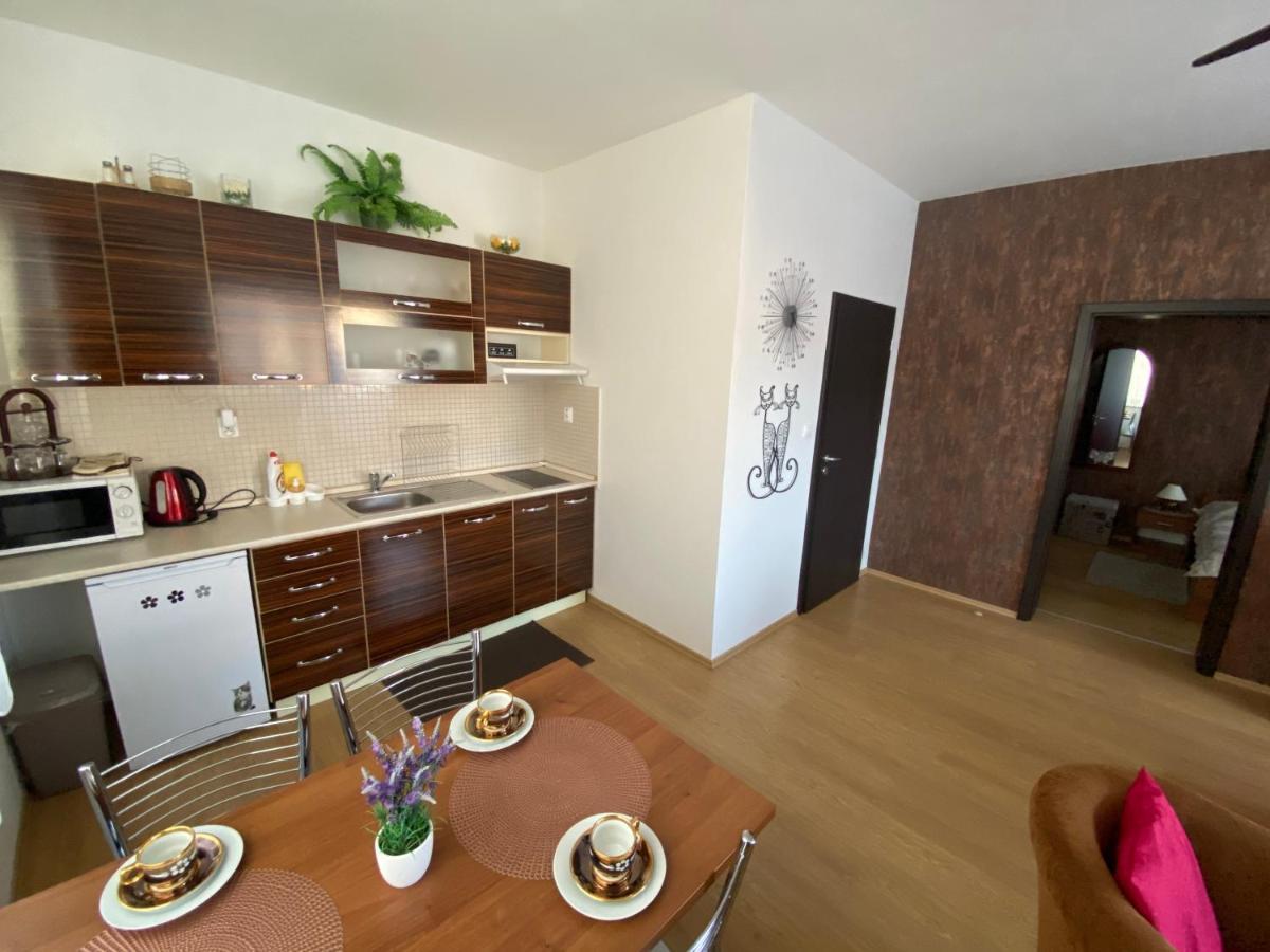 Apartments Monty โปดไฮสกา ภายนอก รูปภาพ