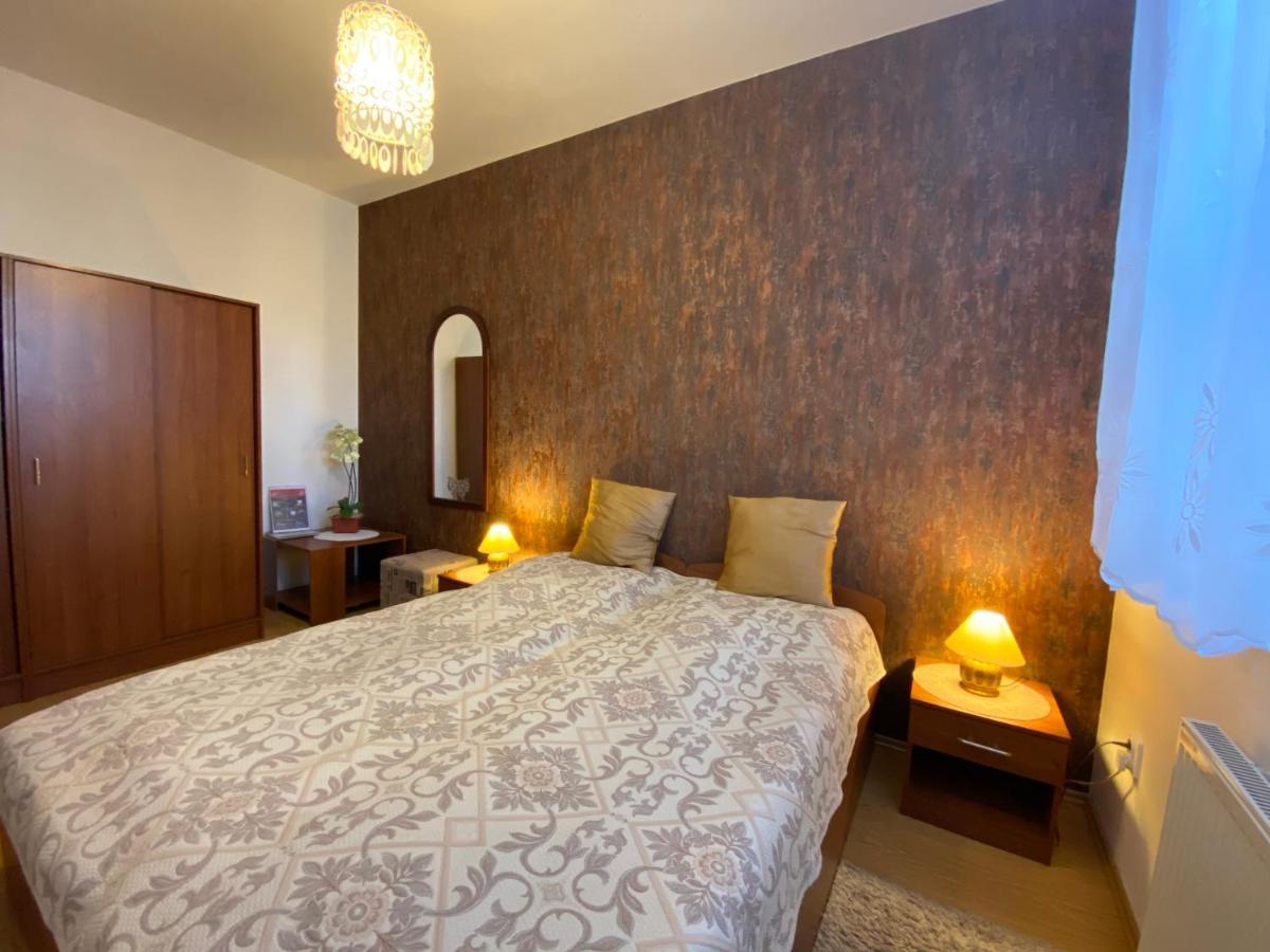 Apartments Monty โปดไฮสกา ภายนอก รูปภาพ