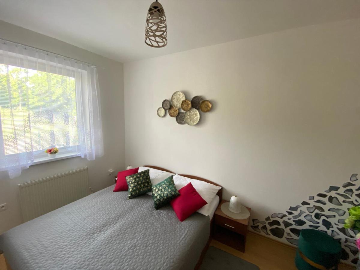 Apartments Monty โปดไฮสกา ภายนอก รูปภาพ